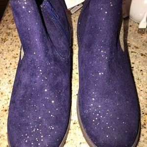 Girls size 4 boots